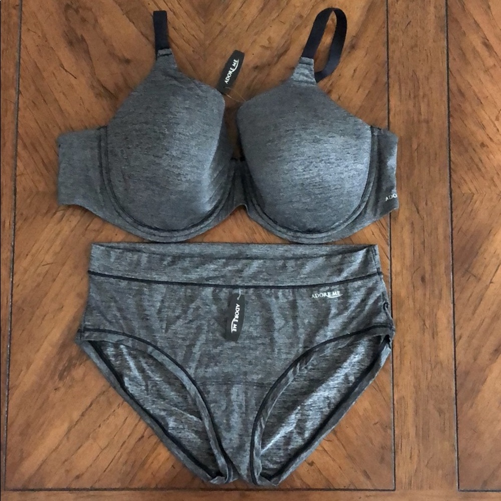 Adore Me new bra 42d and briefs 1x
